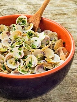 VONGOLE IN BIANCO