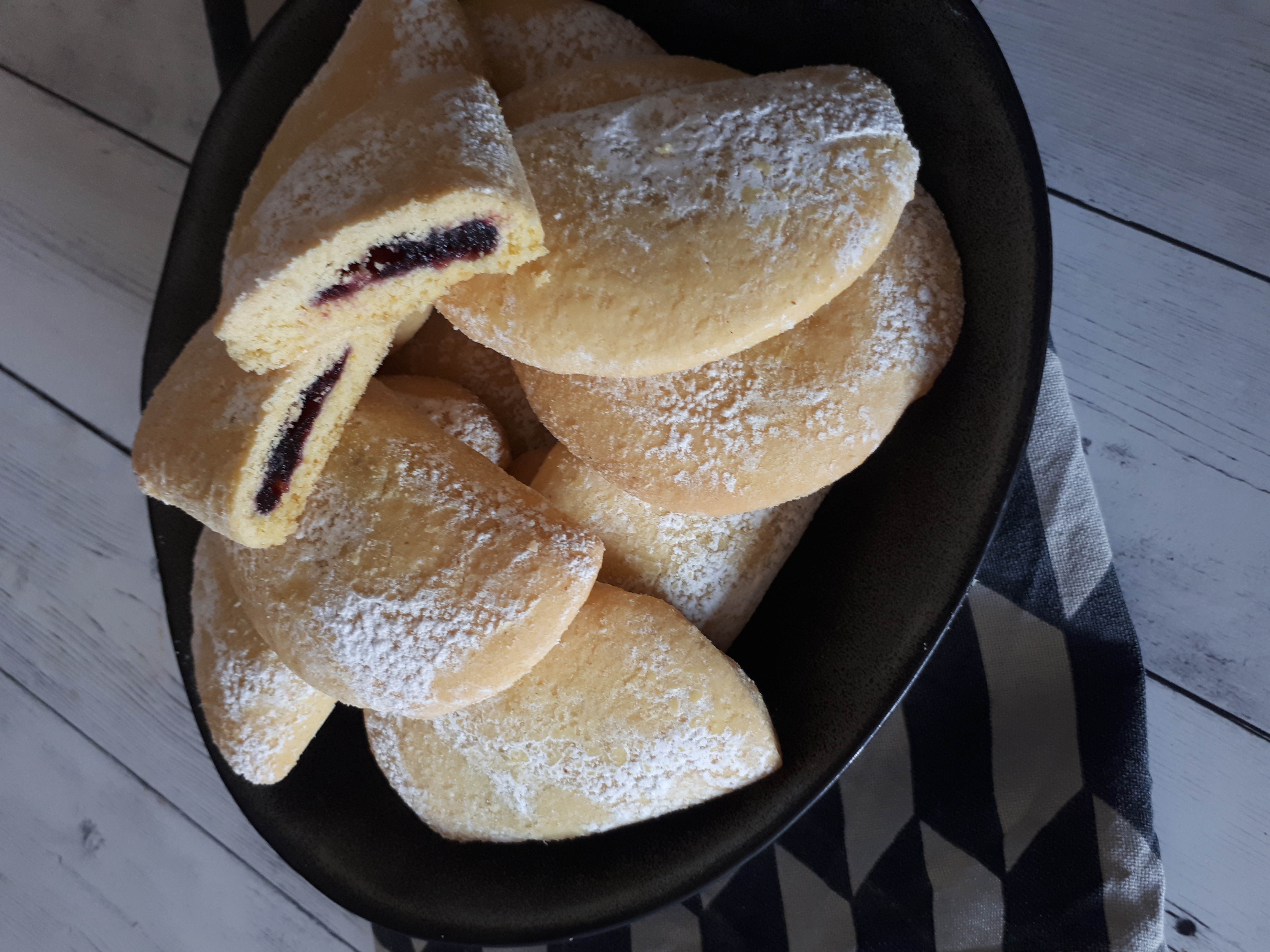 RAVIOLINE RIPIENE DI MARMELLATA